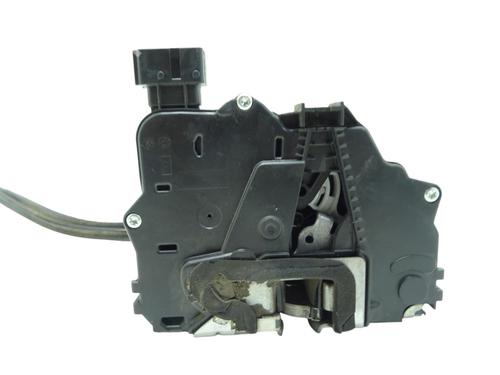 Front left lock PEUGEOT BOXER Van 2.2 BlueHDi 140 | BP39113464C98 - Image 2