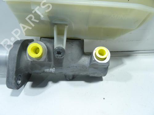 Used Brake master cylinder Brake master cylinder NISSAN MICRA III (K12) 1.2 16V (65 hp) 32723051 32723051