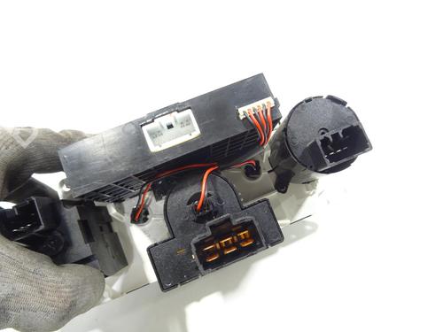 Used Climate control Climate control HYUNDAI SANTA FÉ I (SM) 2.0 CRDi 4x4 (113 hp) 20050115 20050115