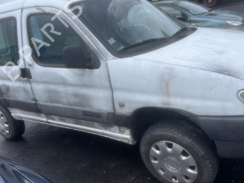 Blinklys fortil venstre CITROËN BERLINGO / BERLINGO FIRST Box Body/MPV (M_) 1.9 D 70 (MBWJZ, MCWJZ) | BP28353874C32 