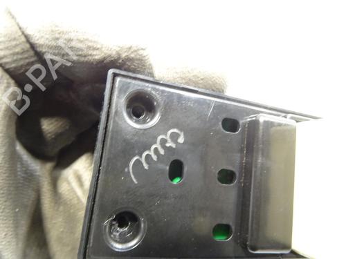 Left front window switch HYUNDAI TUCSON (JM) 2.0 CRDi | BP24656093I27 - Image 3