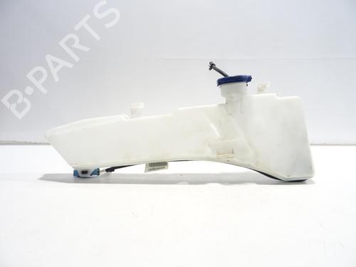 Used Windscreen washer tank CITROËN C4 III (BA_, BB_, BC_) 1.2 Hybrid 136 (BAHPYJ) (136 hp) 29481324