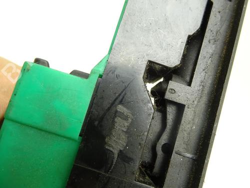 Used Left front window switch Left front window switch SUZUKI JIMNY Closed Off-Road Vehicle (SN) 1.5 DDiS 4x4 (86 hp) 33532202 33532202