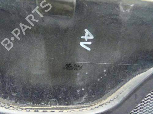 Used Grille Grille PIAGGIO PORTER Bus Elektro (15 hp) 36012585 36012585