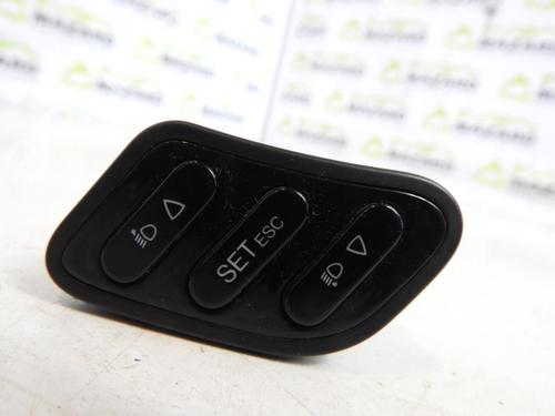 Used Headlight switch Headlight switch ALFA ROMEO GIULIETTA (940_) 1.6 JTDM (940FXD1A) (105 hp) 22556064 22556064