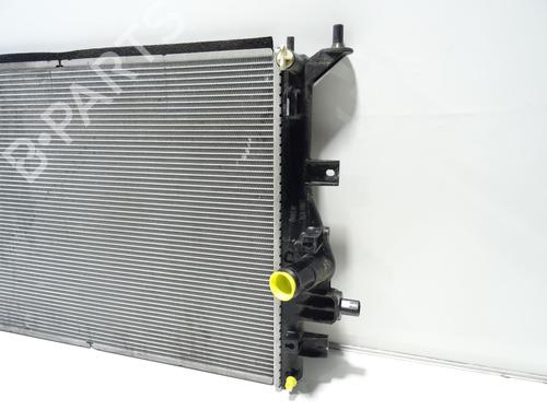 Used Water radiator Water radiator KIA NIRO I (DE) 1.6 GDI Plug-in Hybrid (141 hp) 33213039 33213039