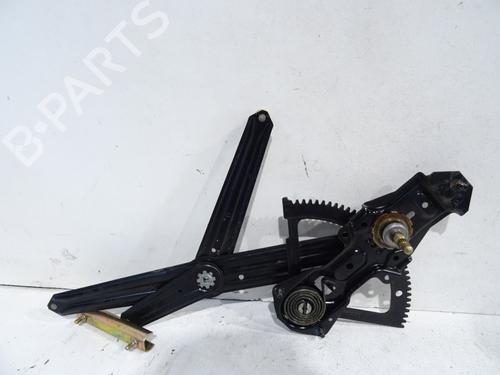 Used Front right window mechanism Front right window mechanism PEUGEOT 205 I (741A/C) 1.1 (49 hp) 33314617 33314617