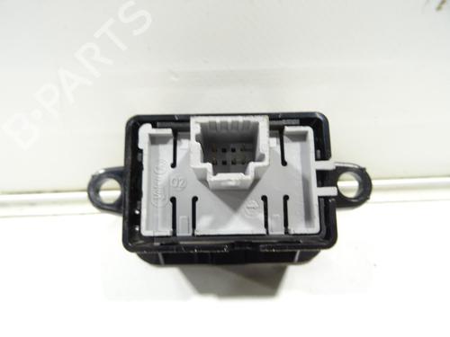 switch-renault-megane-cc-ez01_-2010-2011-2012-2013-2014-2015-32094177 main image