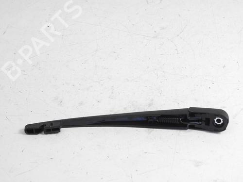 Used Rear windshield wiper arm Rear windshield wiper arm 21971168 21971168