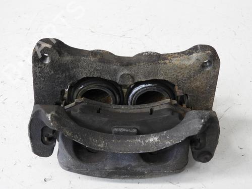 Used Right front brake caliper Right front brake caliper MITSUBISHI PAJERO II (V3_W, V2_W, V4_W, V5_W) 2.5 TD 4WD (V24W) (99 hp) 22918368 22918368