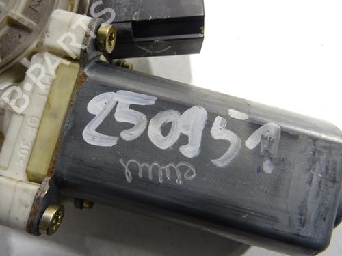 Left front window motor BMW 5 (E60) 530 d | BP29611492E21 