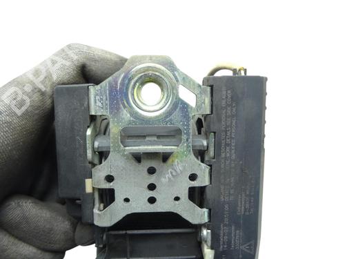 Used Front left seatbelt Front left seatbelt 39517817 39517817