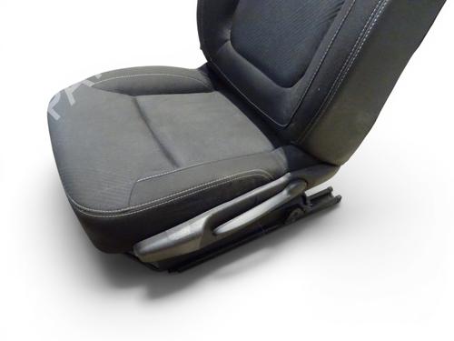 Left front seat RENAULT TRAFIC III Van (FG_) 1.6 dCi 125 (FGMH) | BP36059170C15 - Image 3