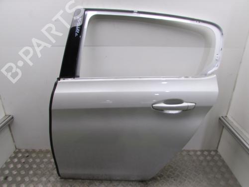 Used Left rear door Left rear door 26456842 26456842