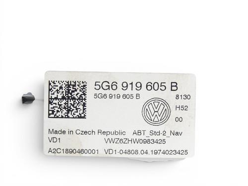 Used Radio Radio VW GOLF VII (5G1, BQ1, BE1, BE2) 2.0 GTI (230 hp) 34219211 34219211