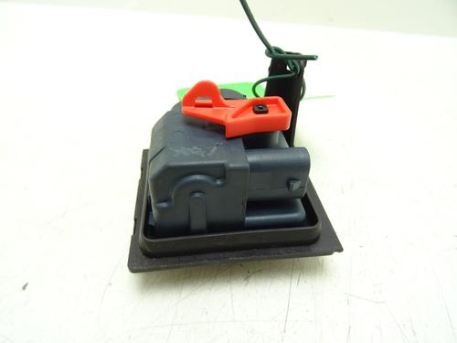 Brændstofdæksel aktuator MERCEDES-BENZ A-CLASS (W176) A 160 CDI / d (176.011) (90 hp) 31851043