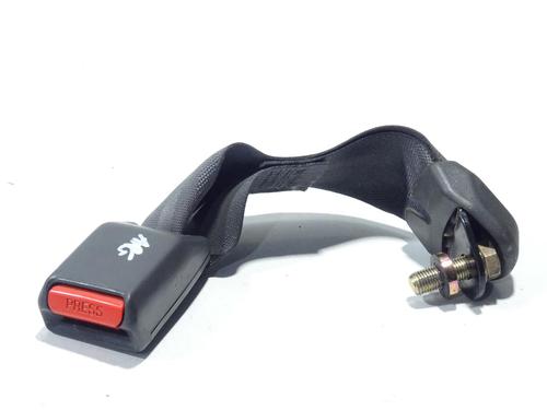 Engate do cinto MITSUBISHI PAJERO III (V7_W, V6_W) 2.5 TDi (V64W, V74W) (115 hp) 31362409