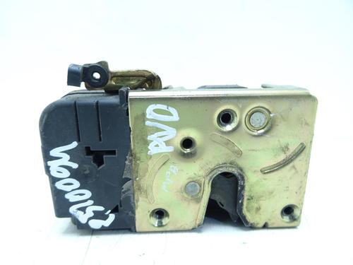 Front right lock PEUGEOT 306 Hatchback (7A, 7C, N3, N5) 1.4 | BP30132177C97