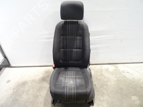 Left front seat VW TIGUAN (5N_) 2.0 TDI 4motion | BP33429070C15 - Image 5