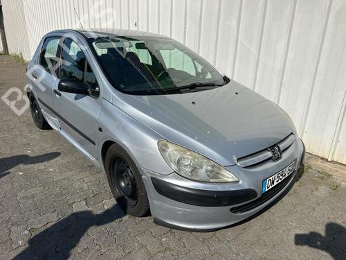 Front bumper PEUGEOT 307 (3A/C) 2.0 HDi 110 | BP29372486C7 