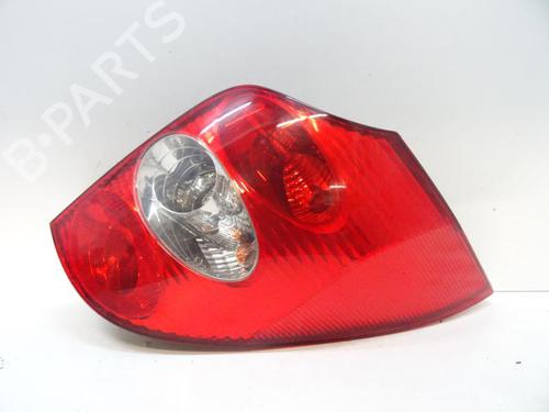 Used Right taillight RENAULT LAGUNA II Grandtour (KG0/1_) [2001-2007]  20055881