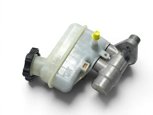Brake master cylinder SSANGYONG KORANDO (CK) 2.0 e-XDi 4WD | BP35995380M77 - Image 2