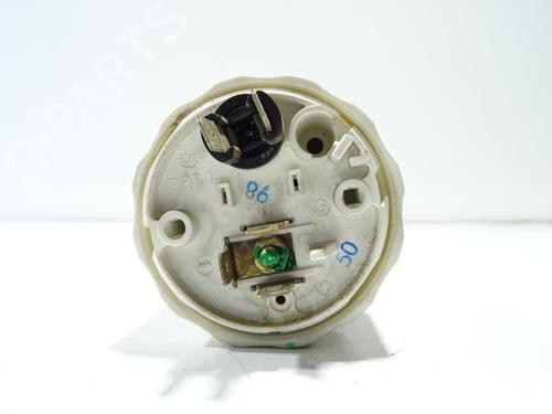 Used Instrument cluster Instrument cluster LAND ROVER DEFENDER Station Wagon (L316, L315) 2.5 Td5 4x4 (L316) (122 hp) 24363944 24363944