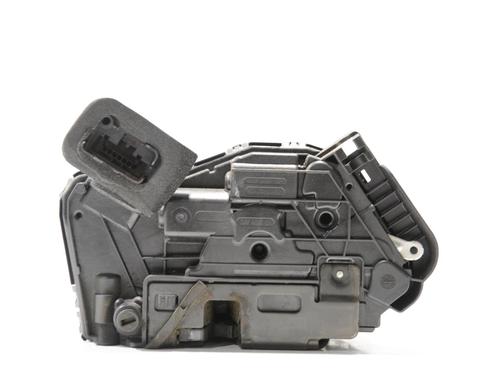 rear-left-lock-seat-arona-kj7-kjp-2017-33634376 main image