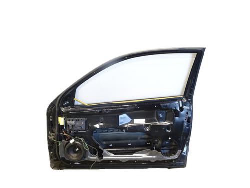 Used Right front door Right front door 32209181 32209181