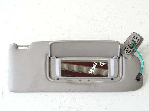 Used Right sun visor VOLVO V50 (545) 2.4 (140 hp) 25269107