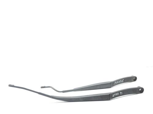 Used Front windshield wiper arm HYUNDAI SANTA FÉ II (CM) 2.2 CRDi GLS 4x4 (150 hp) 30357905