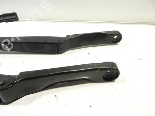front-windshield-wiper-arm-opel-astra-j-p10-2009-2010-2011-2012-2013-2014-2015-2016-32168777 main image