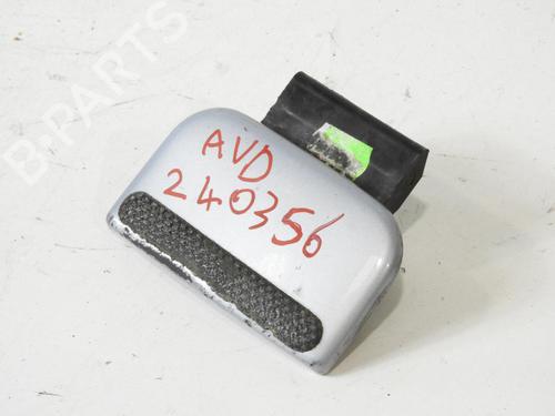 Used Front right exterior door handle PEUGEOT PARTNER MPV (5_, G_) [1996-2025]  20052054