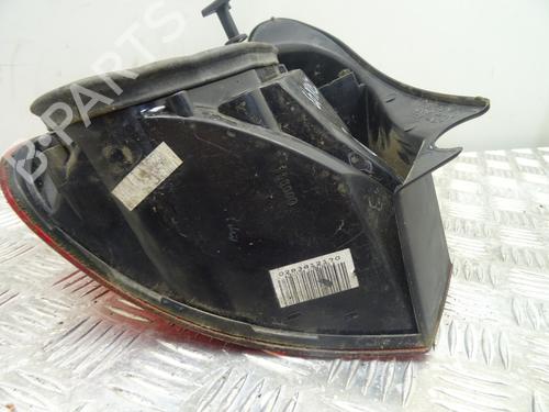 Used Right taillight Right taillight RENAULT MODUS / GRAND MODUS (F/JP0_) 1.5 dCi (FP0F, JP0F) (86 hp) 28334968 28334968