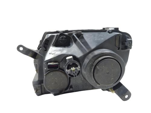 right-headlight-dacia-duster-hs_-2010-2011-2012-2013-2014-2015-2016-2017-2018-39565438 main image