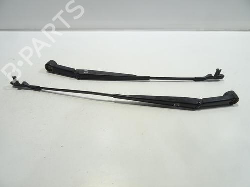 Used Front windshield wiper arm CITROËN C4 Grand Picasso I (UA_) 2.0 HDi 138 (136 hp) 20640196
