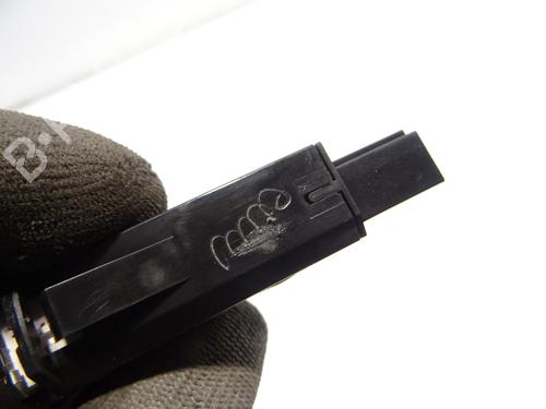 Warning switch VOLVO XC90 I (275) D5 AWD | BP29961273I22 - Image 3