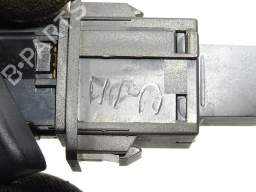 Used Warning switch Warning switch TOYOTA YARIS (_P9_) 1.4 D-4D (NLP90_, NLP90R) (90 hp) 29585634 29585634