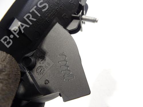 Used Rear right interior door handle Rear right interior door handle BMW 5 (E60) 530 d (231 hp) 29611516 29611516