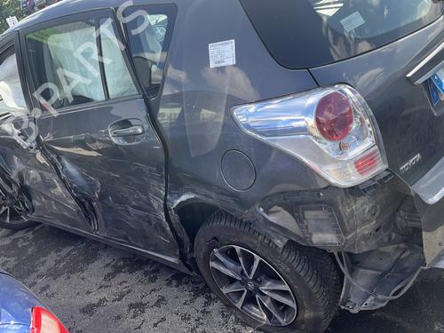 Used Parts TOYOTA VERSO (_R2_) 2.0 D-4D (AUR20_, AUR20R) 4414717