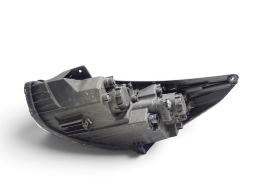 Used Right headlight Right headlight HYUNDAI ix35 (LM, EL, ELH) 2.0 CRDi 4WD (136 hp) 40436568 40436568
