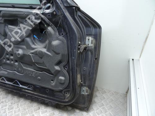 Left front door BMW 1 (E87) 120 d | BP25737015C2 