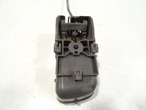 rear-right-interior-door-handle-nissan-pick-up-d22-1997-30910757 main image