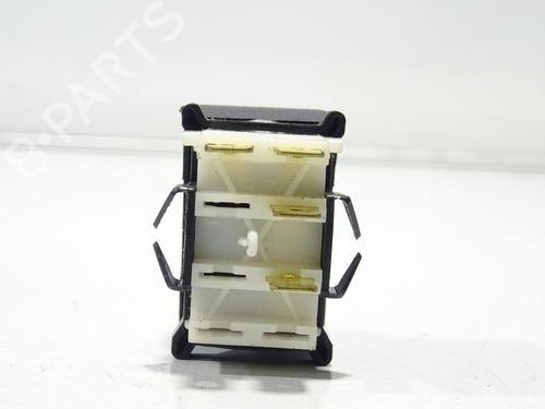 Used Switch Switch LADA NIVA Closed Off-Road Vehicle (2121, 2131) 1600 4x4 (73 hp) 31069001 31069001