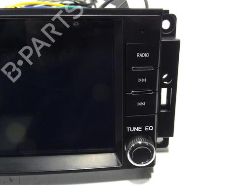 Used Radio Radio JEEP WRANGLER III (JK) 2.8 CRD (177 hp) 33829048 33829048