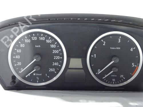 Instrument cluster BMW 5 (E60) 525 d | BP31012151C47