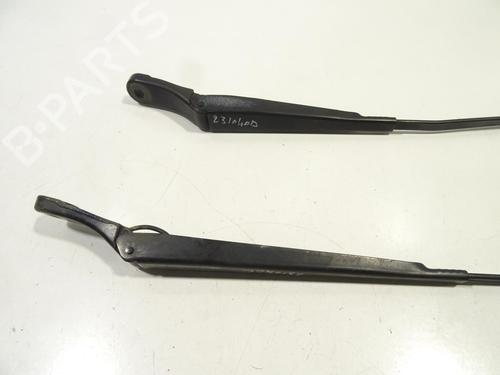 Used Front windshield wiper arm Front windshield wiper arm PEUGEOT 3008 I MPV (0U_) [2009-2017] 26713668 26713668
