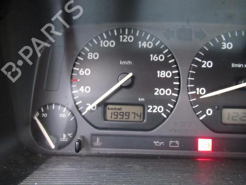 Used Parts VW VENTO (1H2) 1.8 1818461