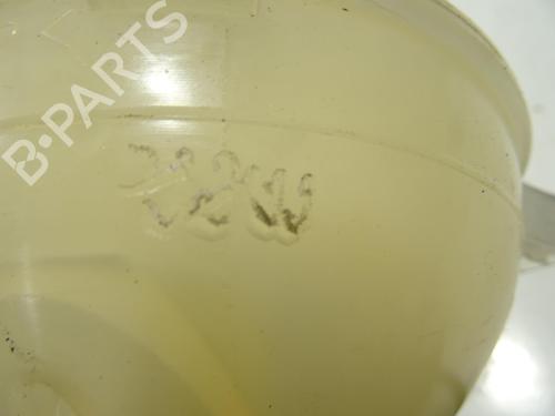 Used Expansion tank Expansion tank 32447313 32447313