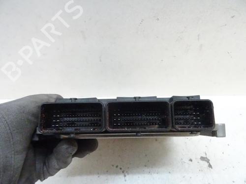 Used Engine control unit (ECU) Engine control unit (ECU) RENAULT CLIO IV (BH_) 1.5 dCi 90 (90 hp) 20052642 20052642